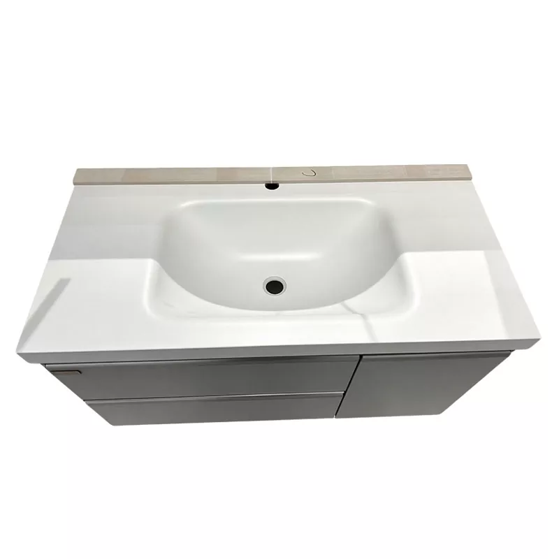Điều gì làm cho bồn rửa mặt tích hợp trên bàn trở thành sự lựa chọn thông minh nhất cho phòng tắm gọn gàng?